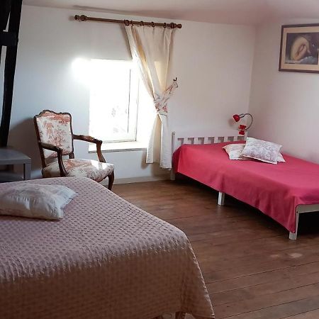 Les Cedres Bleus De Joany Apartment Viviez ภายนอก รูปภาพ