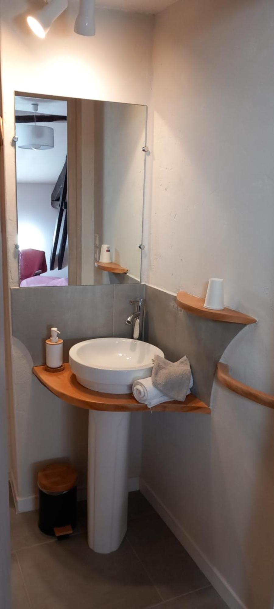 Les Cedres Bleus De Joany Apartment Viviez ภายนอก รูปภาพ